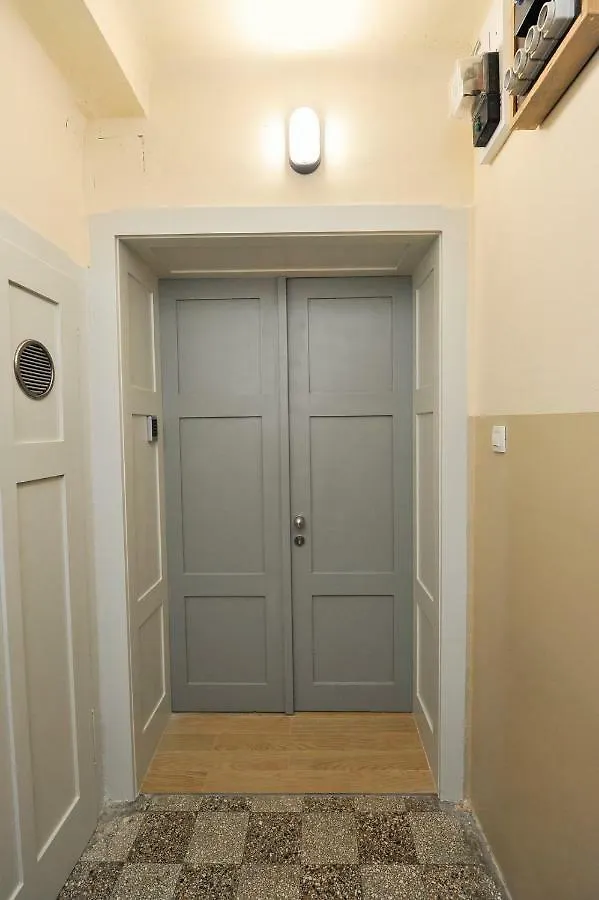 Studio Apartman Buba Apartment Split